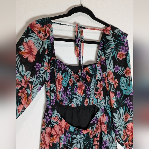 Lost + Wander Womens Black Tropical Floral Fit & Flare Dress Size M Like New! - Picture 9 of 12
